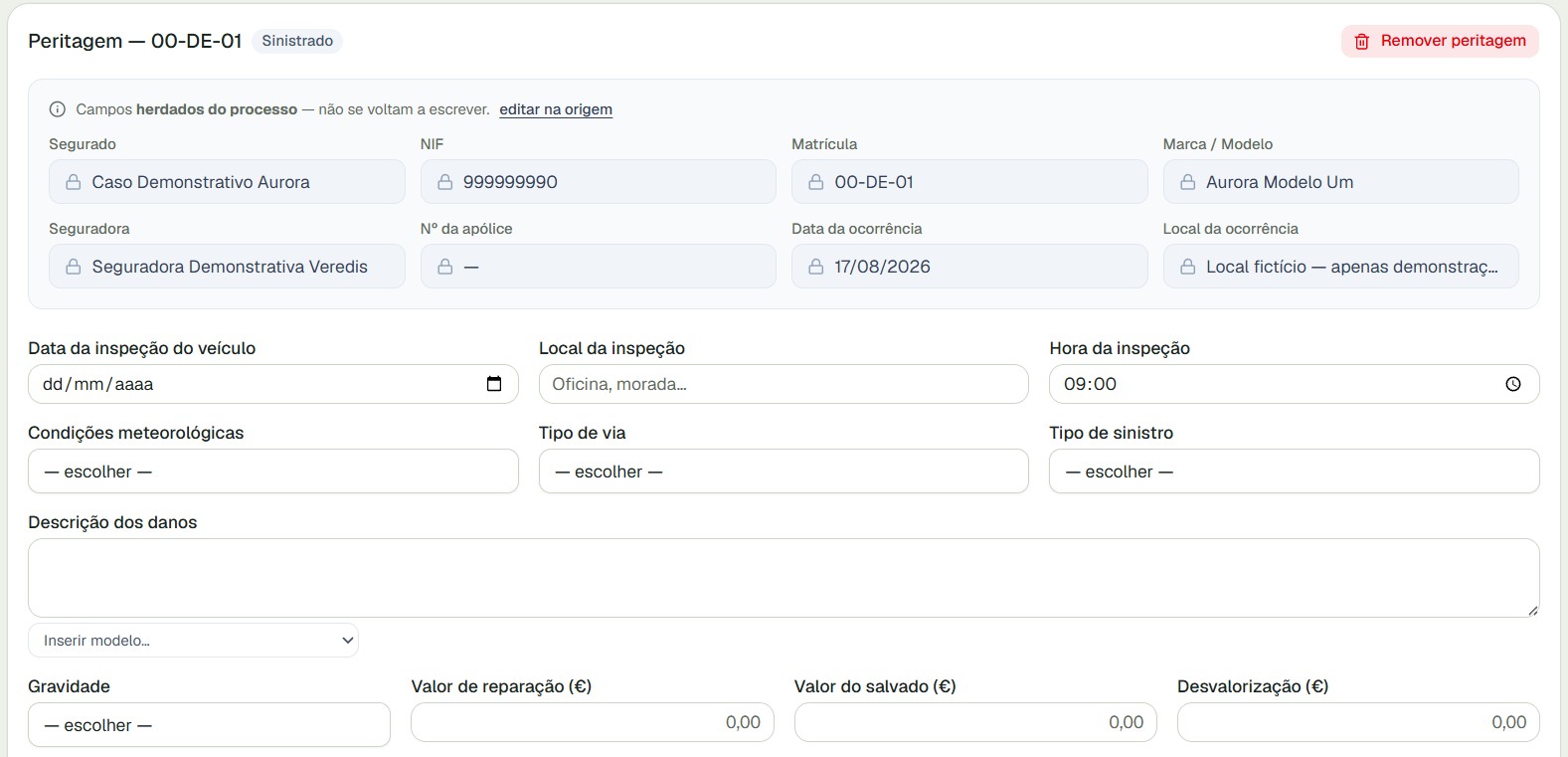 Ecrã de peritagem com campos herdados do processo e dados do sinistro, dados de demonstração